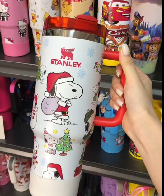 Onlybags® Holiday Sketch